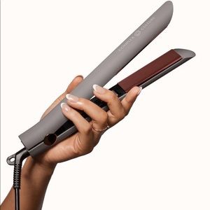 Complex Culture flat iron
